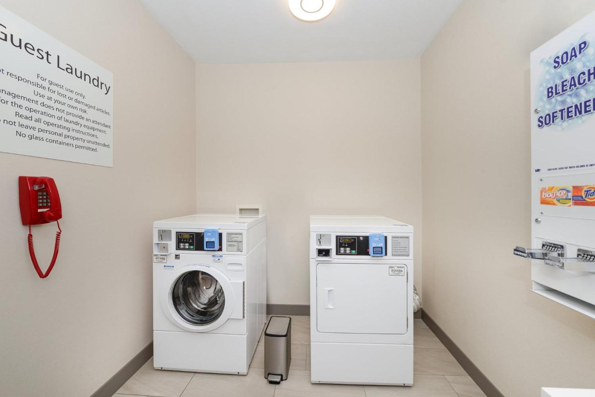 Holiday Inn Express Hotel And Suites Marysville By Ihg Exteriör bild
