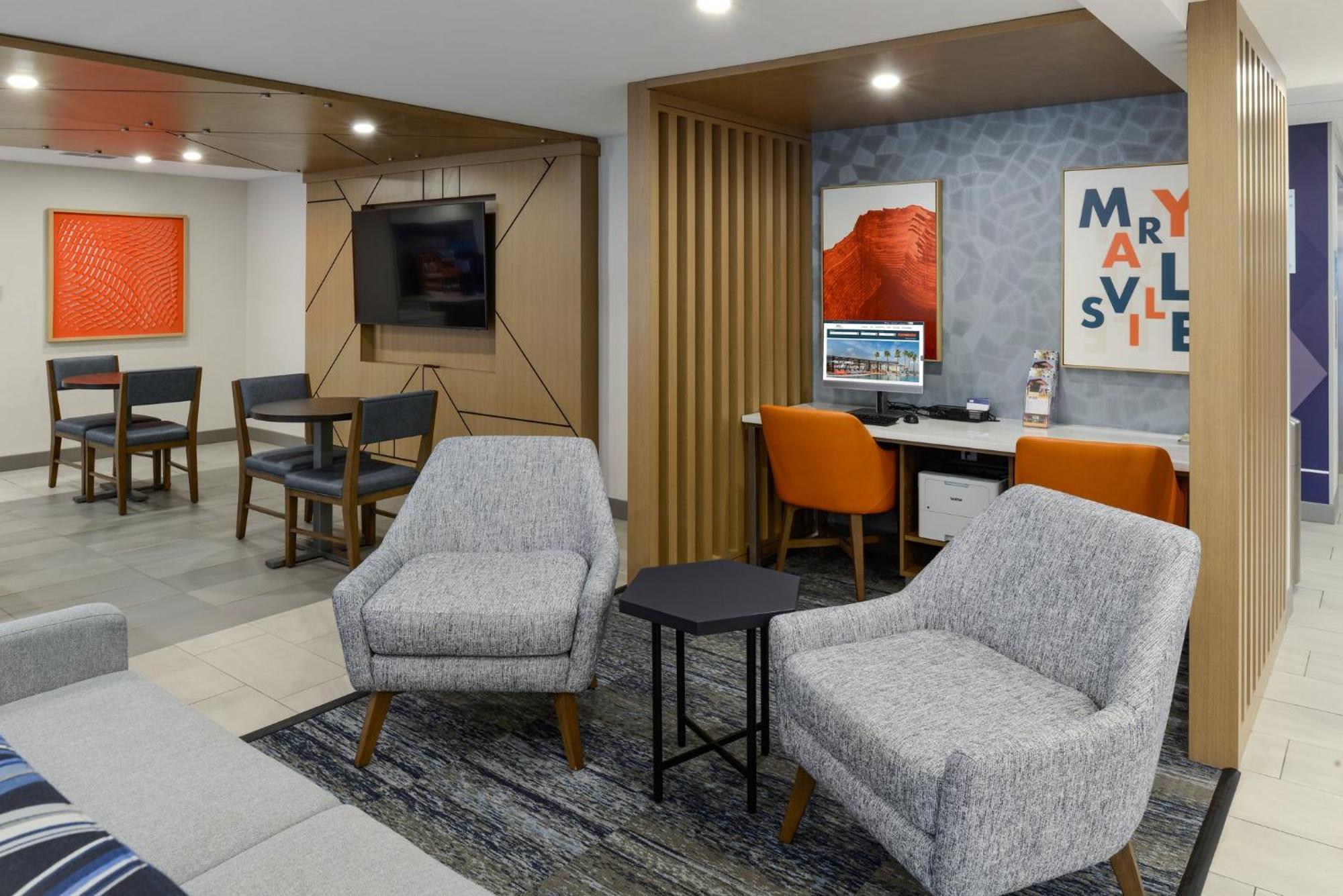 Holiday Inn Express Hotel And Suites Marysville By Ihg Exteriör bild